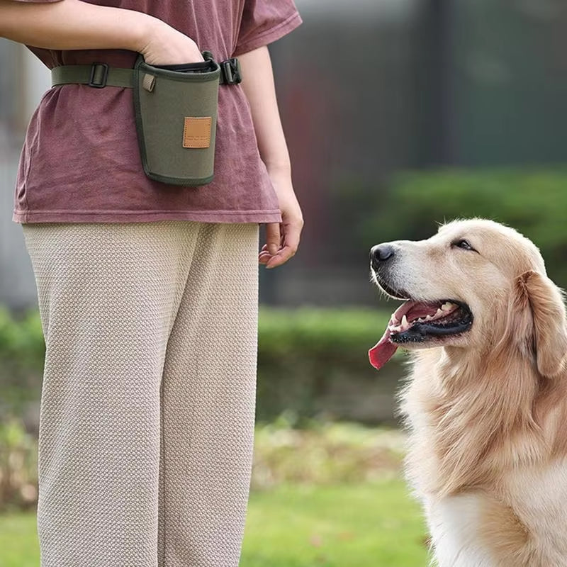 Portable Dog Treat Bag Puppy Training Treat Snack Bag Large Capacity Dog Training Snack Reward Waist Bag Pet Feed Pocket